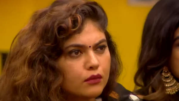 நீங்க ஏன் டிஸைட் பண்றீங்க? 