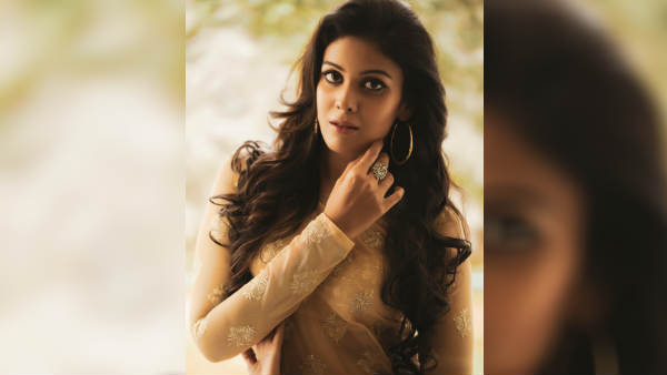 வைரலாகும் போட்டோக்கள் 