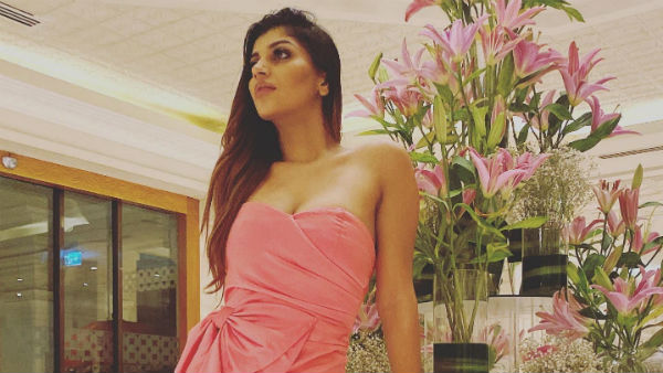 தீயாய் பரவும் போட்டோ 