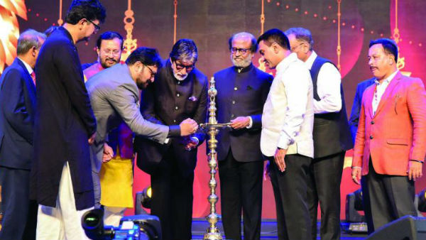 ரஜினிகாந்துக்கு விருது 