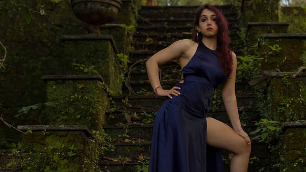 ஹாட் போட்டோஷூட் 