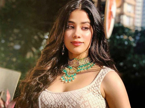 3 மொழிகளில் 