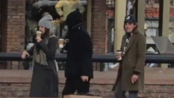 ரசிகர்கள் வீடியோ 