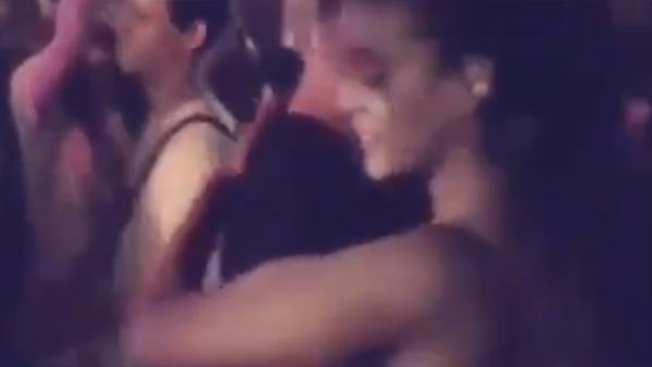 ஒட்டி உரசி 