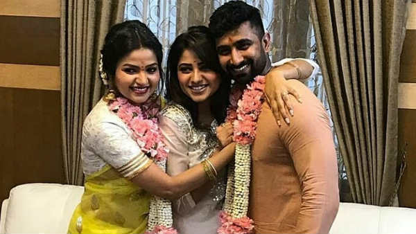Nandhini serial Nithya Ram, Gautams wedding was held. Nandhini serial Nithya Ram, Gautams wedding was held.