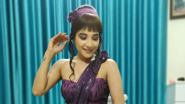 ஸ்ட்ராப்லெஸ் ஜாக்கெட் 