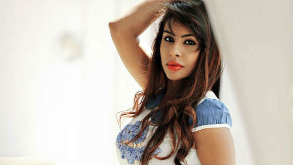 கொண்டாட்டம் 