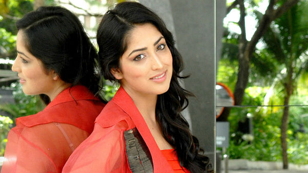  2 ஹீரோயின்கள்