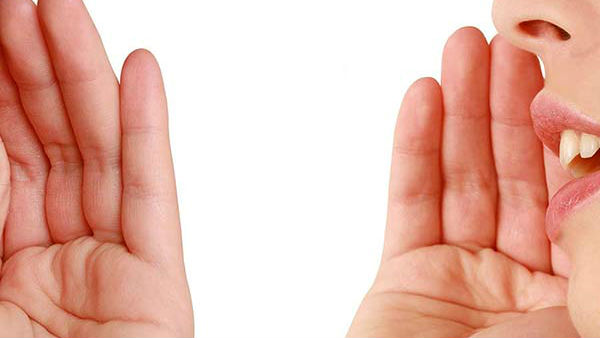 சிரித்து சமாளித்தார் 