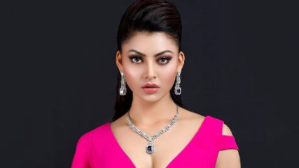 பிங்க் நிற உடை பிங்க் நிற உடை