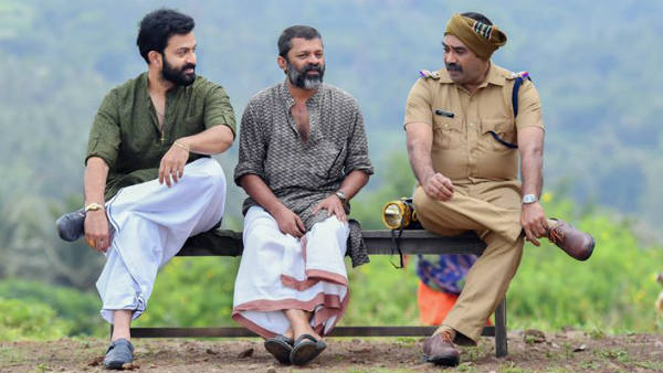 போலீஸ் சோதனை 