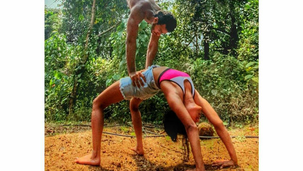  அப்படியே அந்தரத்தில்