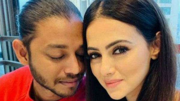 பிரிந்துவிட்டேன் 