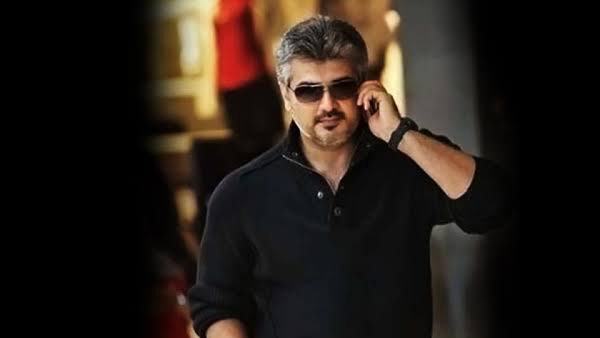 யார் அந்த பிரபலங்கள்