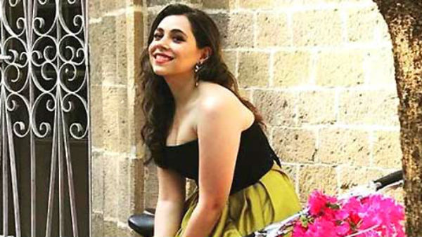 நடிகை தனுஶ்ரீ தத்தா 