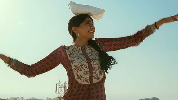 பிரபலமான பாடல் 