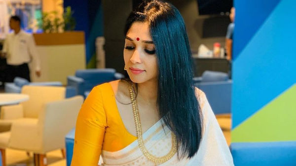  Malayala Nyla usha latest pictures