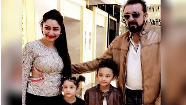 anjay Dutts wife and children trapped in Dubai