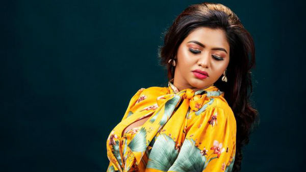 ட்ரான்ஸ்ப்ரன்ட் டிரெஸ் 