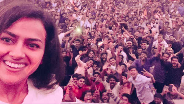 கூட்டமான பஸ்