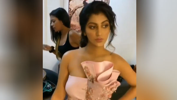 அதே டிரெஸில் வீடியோ 