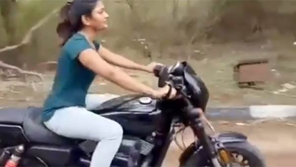 ஆக்ஷன் படம் ஆக்ஷன் படம்