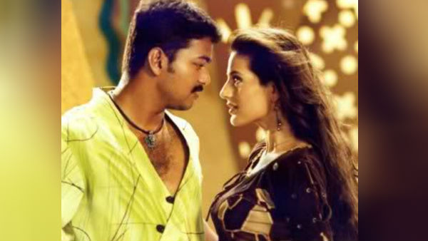 Ameesha Patel has posted a video of drinking water.