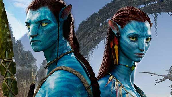 ஹாலிவுட்டிலும் ஹாலிவுட்டிலும்