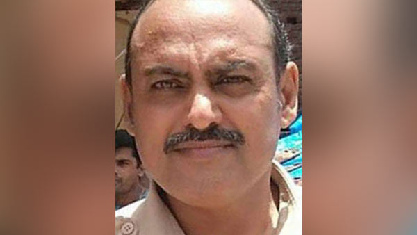 தொடர்களில் 