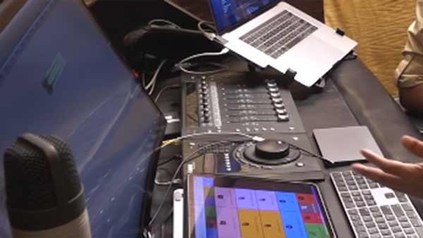 ட்ரெயிலர் அன்ட் டீசர் 