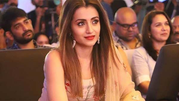 மவுனம் பேசியதே 