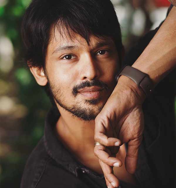 மஞ்சள் வெயில்.. 