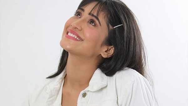 சிவாங்கி ஜோஷி 