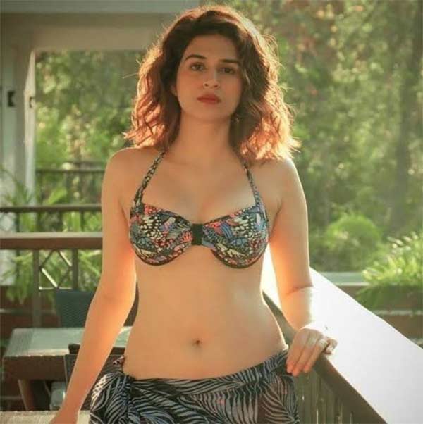 உங்களுக்கு யாரும் இணையில்லை