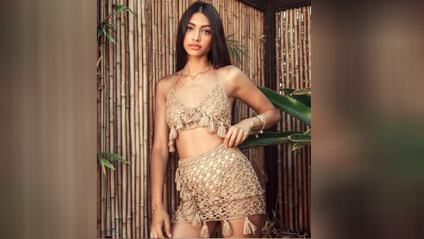 டெண்டுக்குள்.. டெண்டுக்குள்..