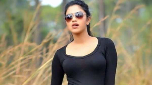 காத்திருக்கோம் 