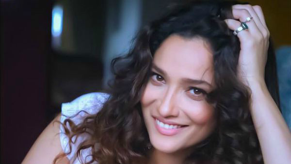 கடவுள் கேட்டிருக்கிறார் 