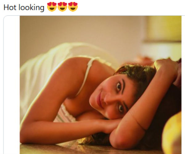 ஹாட் லுக்கிங்