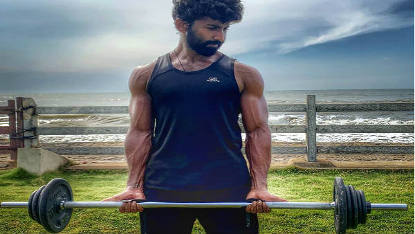 எதிர்பார்ப்புடன்