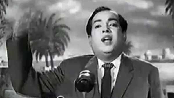 முதல் படம்