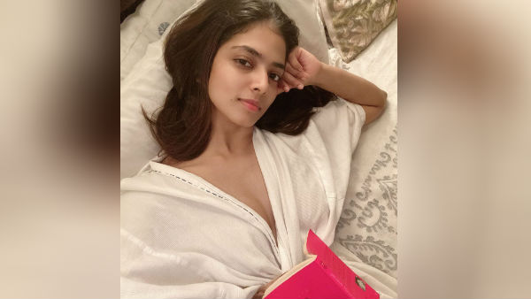 படுக்கையறையில்