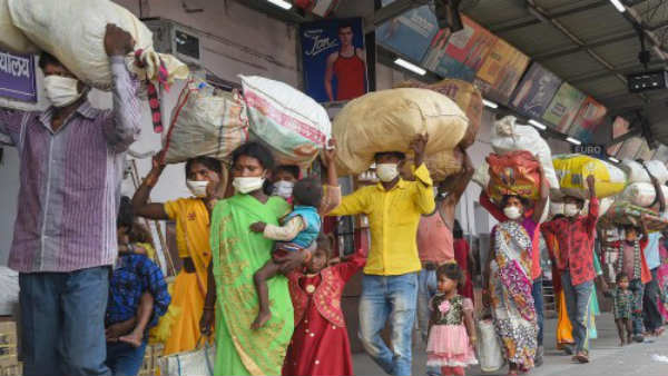 தொழிலாளர்கள் 