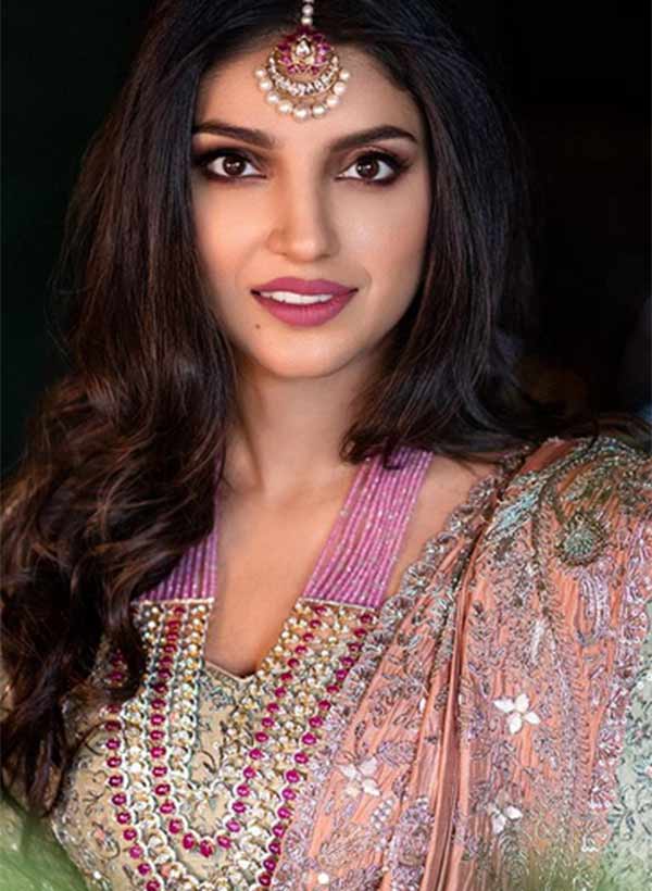 மணமகன் குடும்பம் மணமகன் குடும்பம்