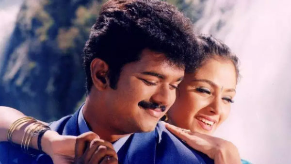 துள்ளாத மனமும் துள்ளும் – 1999