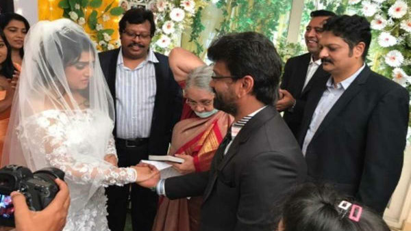 லிப் லாக் முத்தம் 