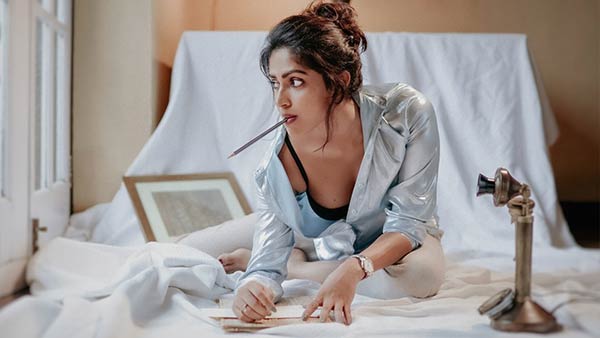 லூப் வைத்த டாப்ஸ் 