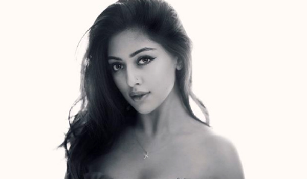 பிளாக் அண்ட் ஒயிட் சேலஞ்ச் 