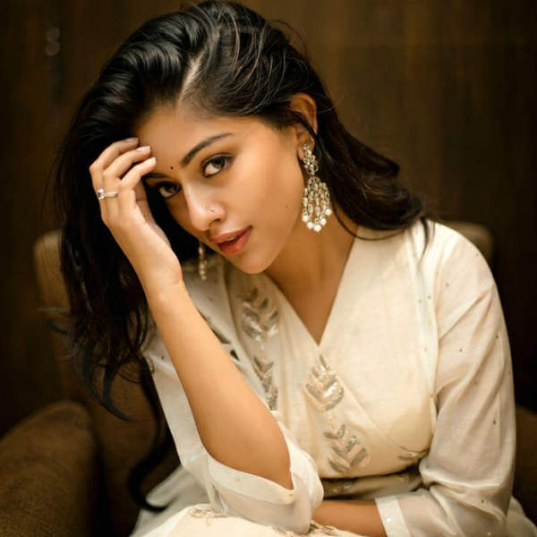 கவர்ச்சி புகைப்படத்தை