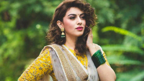 பிடித்ததுபோல் பெயர் வைத்து பிடித்ததுபோல் பெயர் வைத்து