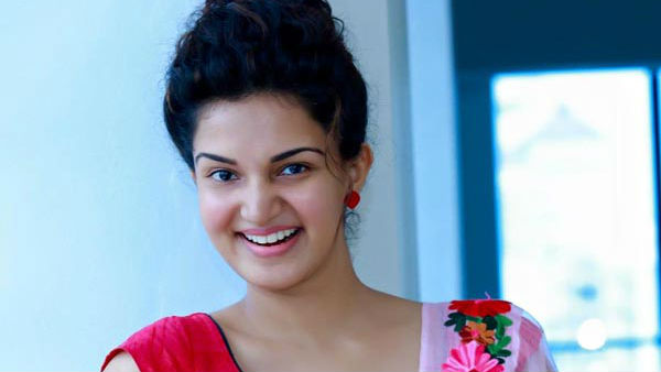 படுக்கையறை காட்சி 